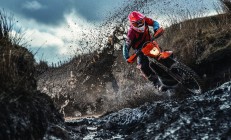 谢震业刷新里程碑，丹佛掘金首回合力克迈阿密热火，晋级概率达68％